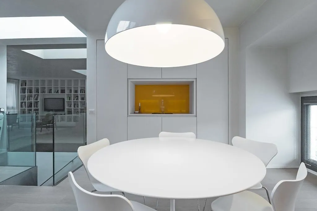 Center Design House Daire Milano