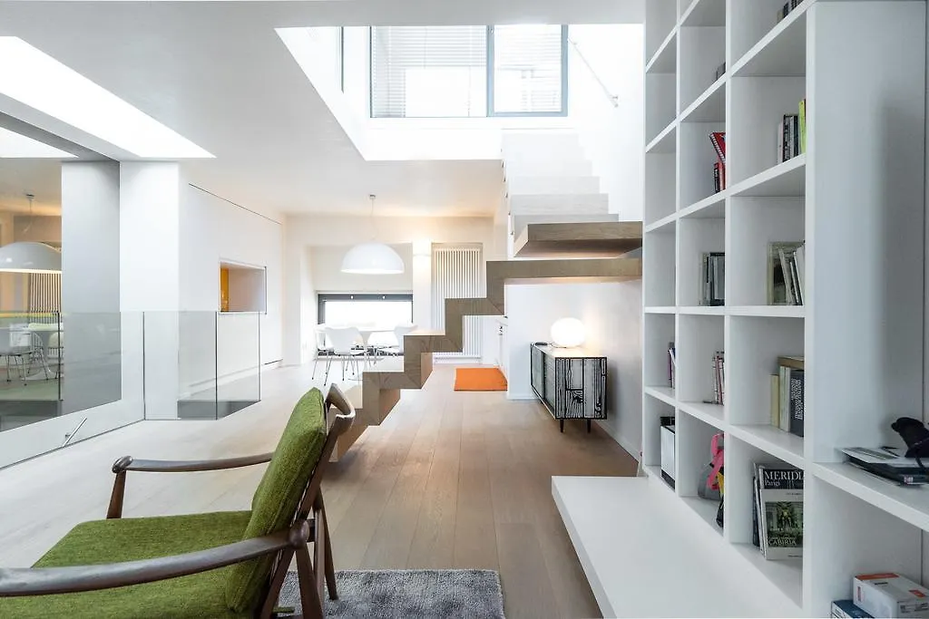 Center Design House Apartment Milan
